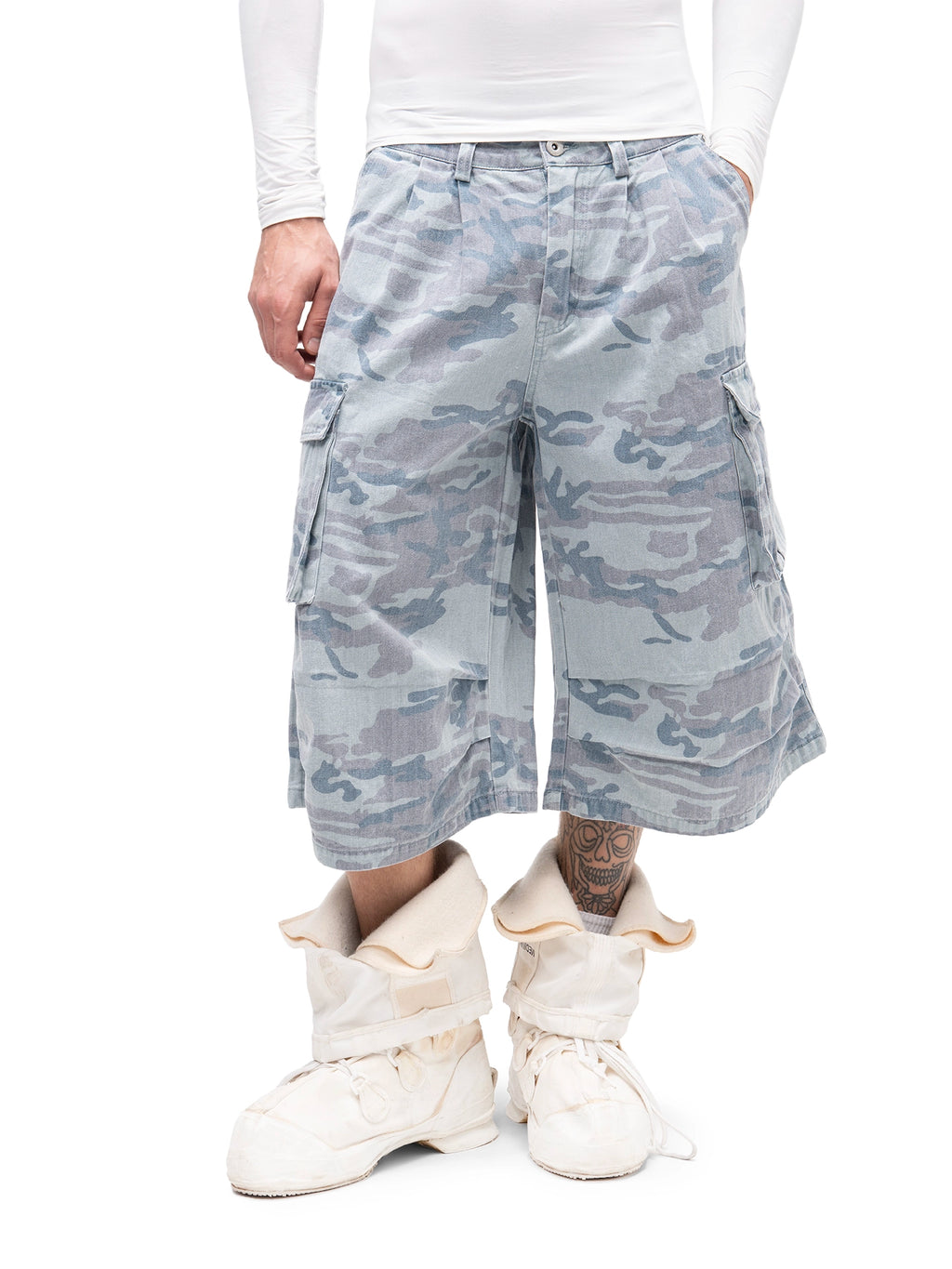 CARGO SHORTS BLUE CAMO