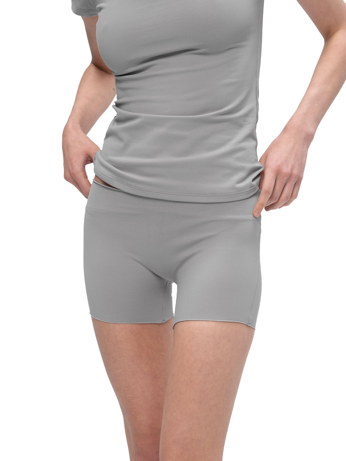 CROP SHORTS PLATINUM