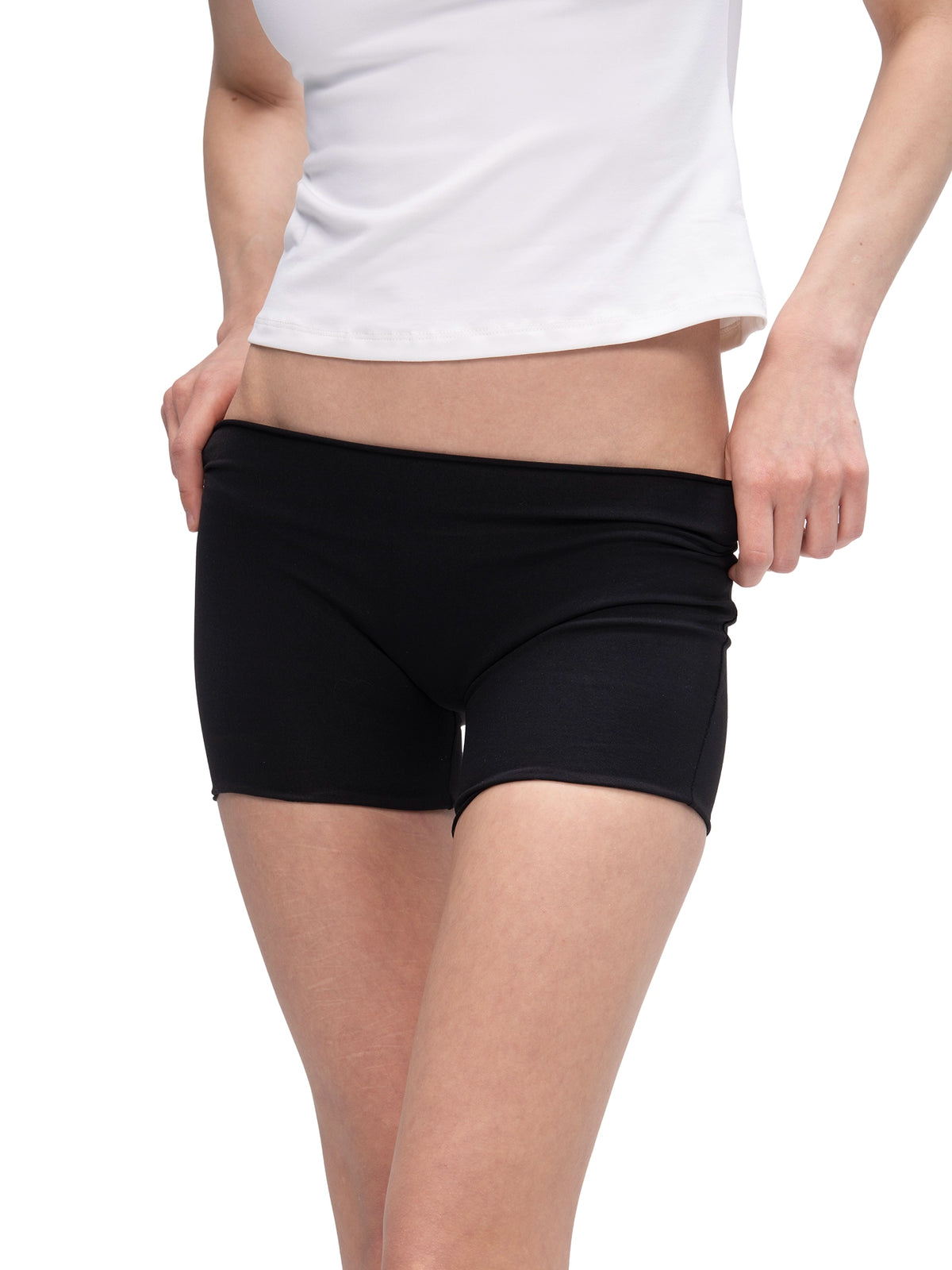 CROP SHORTS BLACK