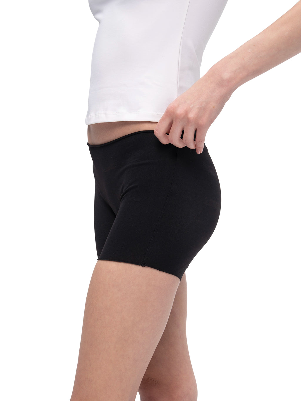 CROP SHORTS BLACK