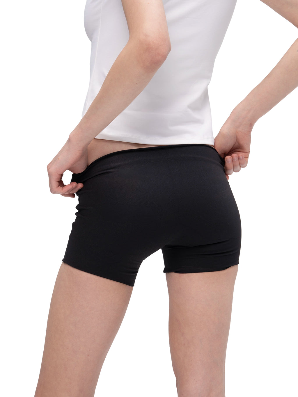CROP SHORTS BLACK