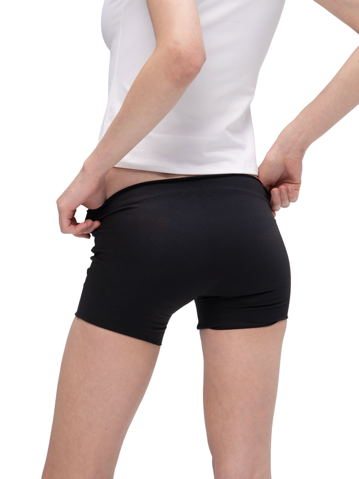 CROP SHORTS BLACK