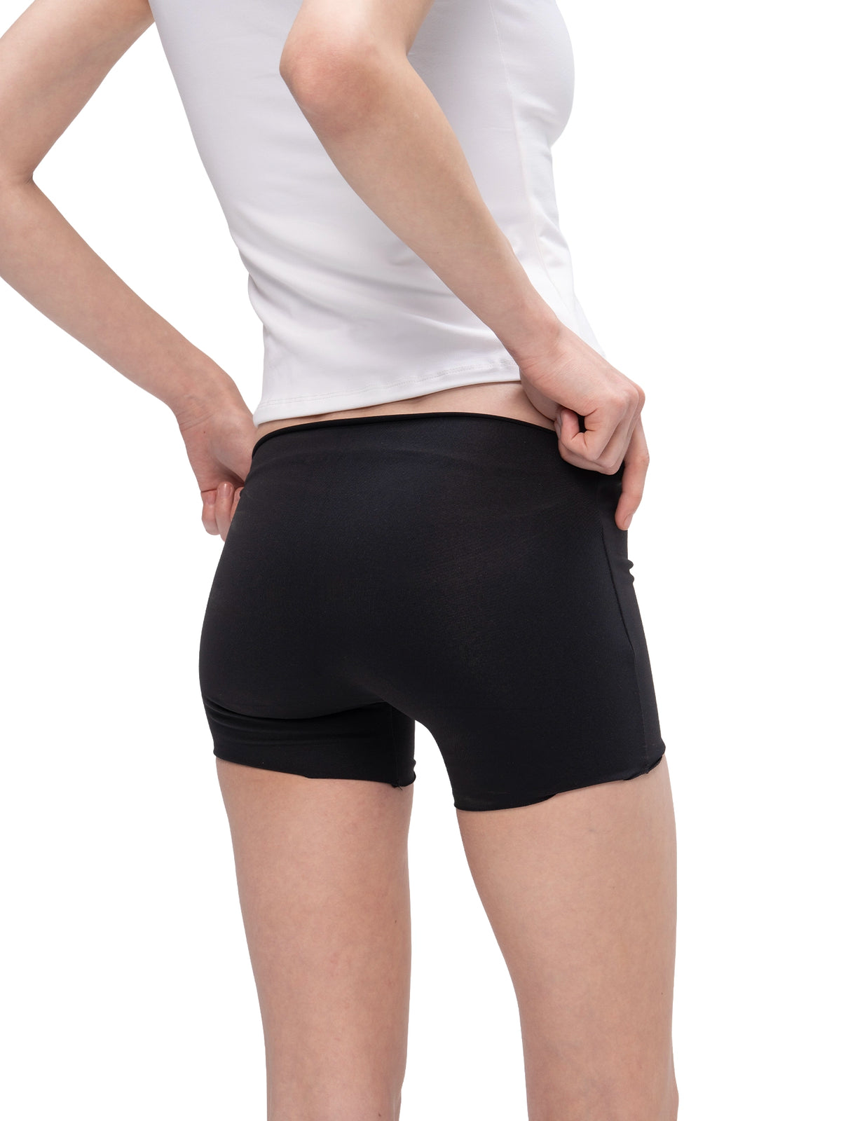 CROP SHORTS BLACK