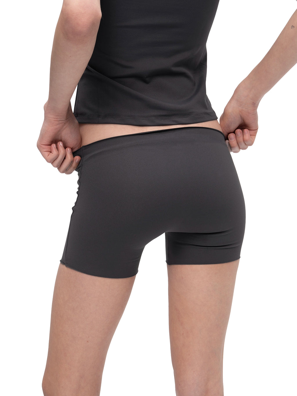 CROP SHORTS ASPHALT